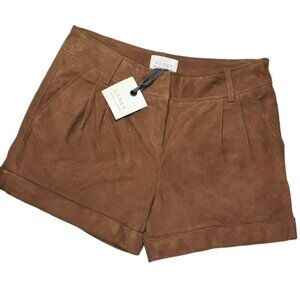hinge • NWT Buttery Soft Light Brown Suede 4" Shorts || Size 4